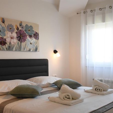 Apartments Divna Betina  Kültér fotó