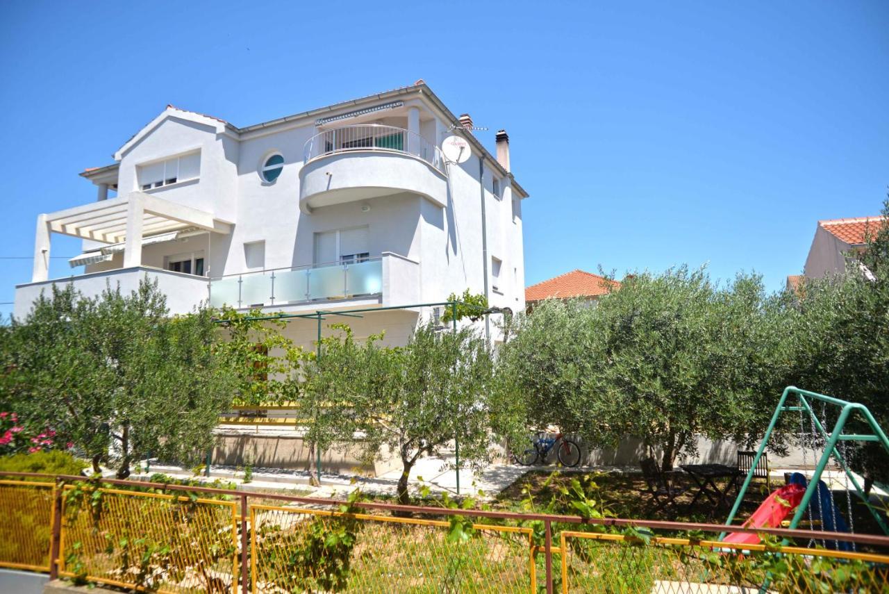 Apartments Divna Betina  Kültér fotó